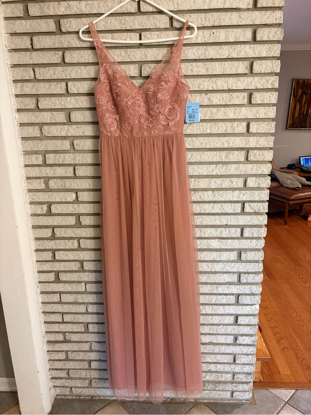 NWT Davids Bridal floor length tank v neck embroidered floral dress tulle F20119